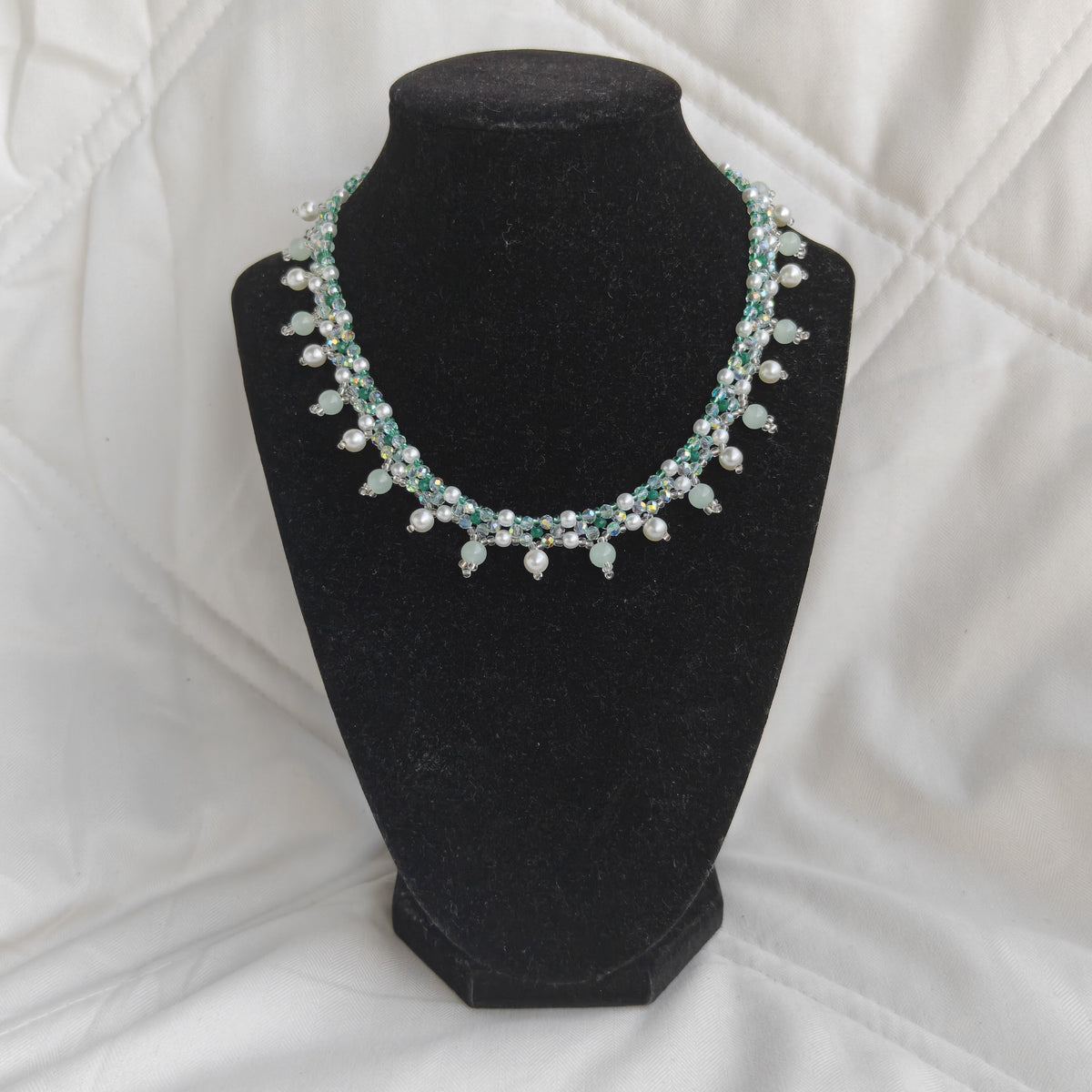 Emerald Dewdrop Collar